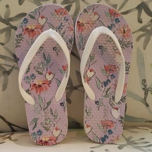 💥4-for-$10 Sale! Girls Old Navy Floral Flip Flops